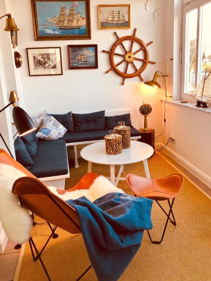Villa Strandeck In Binz - Wg 1 Mit Meerblick, Terrasse, Wintergarten エクステリア 写真