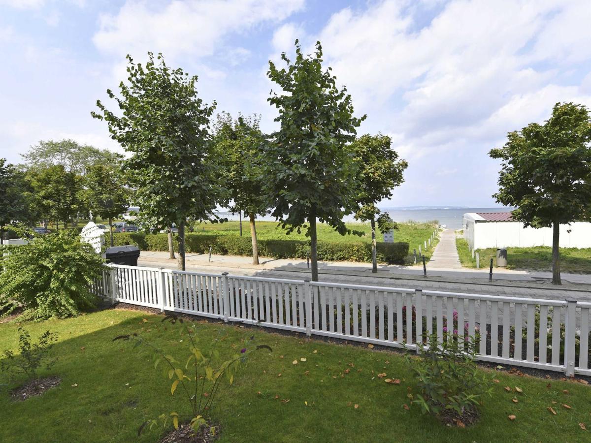 Villa Strandeck In Binz - Wg 1 Mit Meerblick, Terrasse, Wintergarten エクステリア 写真